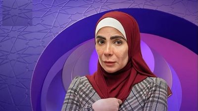 نشوى مصطفى تشيد بمنى زكي قبل عرض مسلسلها 