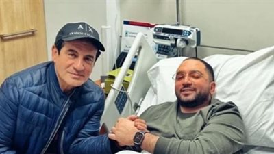 محمد ثروت يكشف تفاصيل مرض نجله النادر ويطالب بالدعاء له (فيديو)