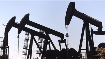 أسعار النفط ترتفع وبرنت يسجل 83.50 دولار للبرميل