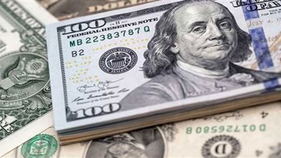 سعر الدولار في منتصف تعاملات اليوم بالبنوك المصرية