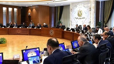 اتجاهات الاستثمار لصياغة سيناريوهات التعامل مع تحديات الاقتصاد العالمي