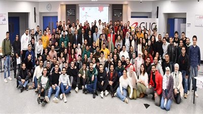 روبوتات خدمية في معرض طلاب هندسة الألمانية بالقاهرة