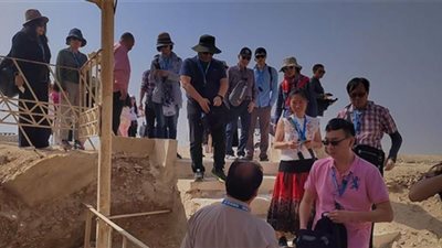 وفد تايلاندى يزور هرم اللاهون بالفيوم