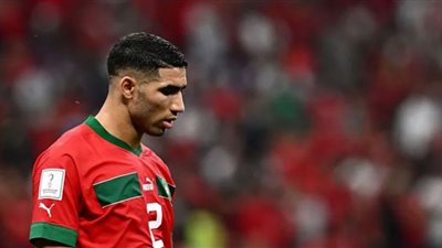 اشرف حكيمى يواجه ادعاءات الفتاة بهدوء... ولد متربى صحيح