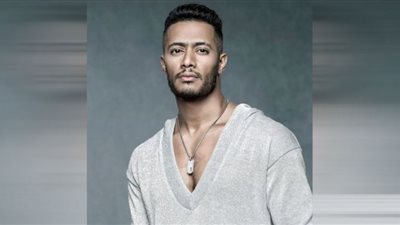 محمد رمضان يحتفل بانطلاق تصوير 