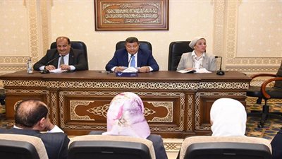 البيئة: تداول شهادات الكربون أحد الآليات للتصدي للتغيرات المناخية