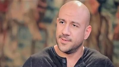 أحمد مكي يحضر مفاجآة للجمهور