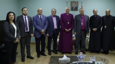 تفاصيل لقاء رئيس الإنجيلية مع مطران الأسقفية بمصر الجديدة (صور)