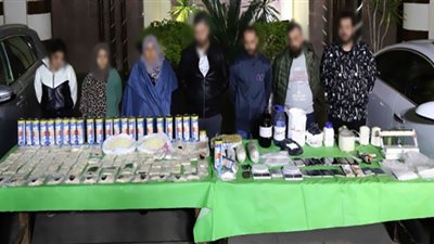 إحباط بيع 838 ألف قرص هلوسة والتحفظ على كوكتيل مخدرات بالتجمع