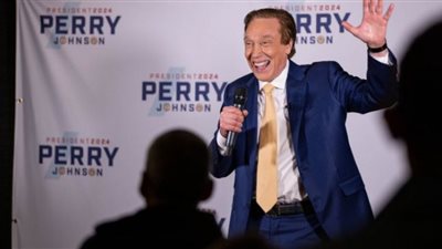بيري جونسون.. مرشح جديد يدخل سباق الانتخابات الرئاسية الأمريكية