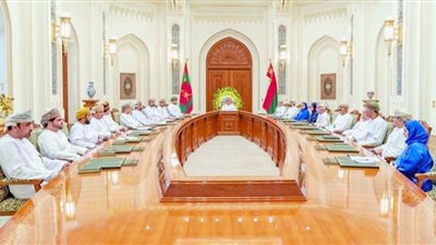 لقاء السُّلطان هيثم بن طارق برواد الأعمال وأصحاب المؤسسات الصغيرة والمتوسطة يعزز دور القطاع الخاص ويمكنه من القيام بالأدوار المؤملة منه للتكامل مع منظومة الاقتصاد العُمانى