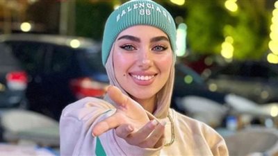 استمرار حبس البلوجر هدير عاطف وطليقها