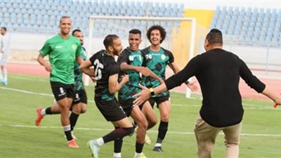 السكة الحديد يعبر محطة الاتصالات بهدفين في الممتاز ب