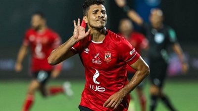 محمد شريف يٌسجل الهدف الأول في شباك القطن الكاميروني