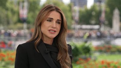 أول رد من الملكة رانيا على أغنية إليسا ومروان خوري لنجلتها في عقد قرانها