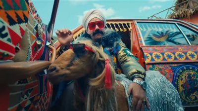 أحمد مكي يستمر في صدارة يوتيوب بـ ولعانة