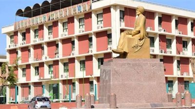 رئيس جامعة سوهاج يعلن عن مسابقة تطوير الحرف اليدوية بمحافظتي المنوفية والقليوبية