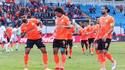 الزمالك يسقط أمام فاركو بكأس الرابطة