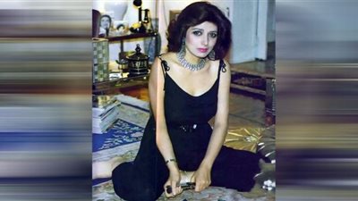 نبيلة عبيد بإطلالة جريئة في مهرجان أسوان الدولي