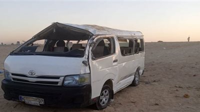 إصابة 6 أشخاص فى انقلاب ميكروباص ببنى سويف