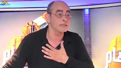 مهرجان أسوان لأفلام المرأة .. المخرج المغربي أحمد بولان يروي نجاحات كوكا سكريبانو