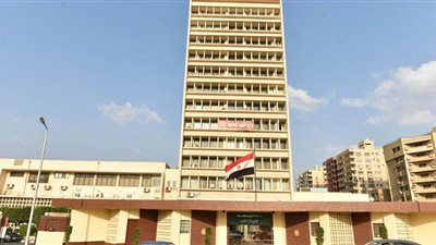 القوى العاملة تُعزز علاقات العمل في منشآت بـ 11 محافظة