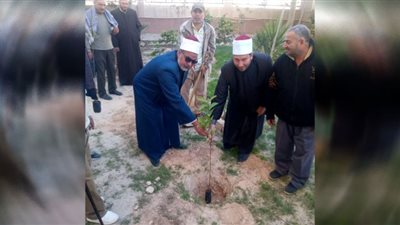 تفعيل المبادرة الرئاسية ١٠٠ مليون شجرة بمطروح