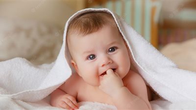 الإفتاء توضح وقت تسمية المولود