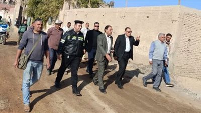 محافظ الشرقية يتفقد أعمال التطوير بمنيا القمح