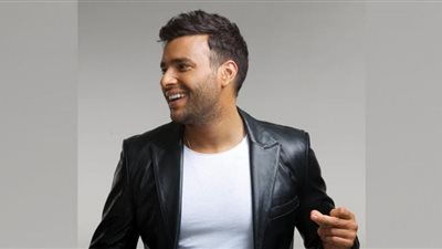 رامي صبري يخضع لعملية تجميل ويثير الجدل بملامح صادمة (شاهد)