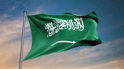 احتفالًا بيوم العلم السعودي.. هاشتاج علم السعودية فوق كل بيت يتصدر تويتر