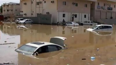 طقس السعودية.. سقوط الأمطار والبرد وجريان السيول