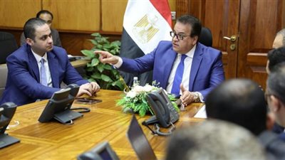 وزير الصحة يشدد على التزام مديري المنشآت الطبية بالتحديث الدوري للبيانات