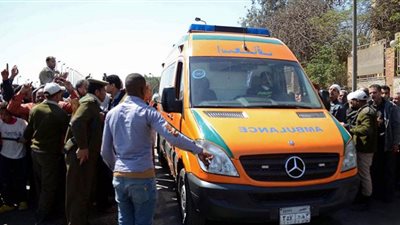 التحقيق في سقوط شاب من علو بالقاهرة الجديدة