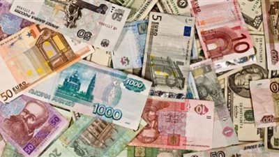 تباين أسعار العملات الأوروبية والآسيوية اليوم الأحد