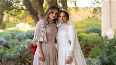 كلمات مؤثرة من الملكة رانيا لـ الأميرة إيمان يوم زفافها