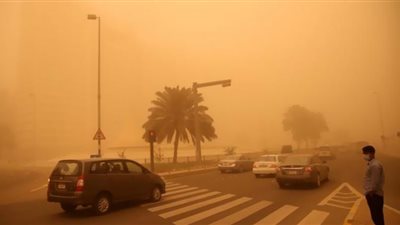 الأرصاد تحذر من السرعة أثناء القيادة.. عاصفة رملية وأمطار رعدية