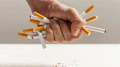 أطعمة ومشروبات للتخلص من سموم الرئة