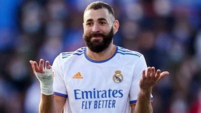 بنزيما على رأس قائمة ريال مدريد لمباراة ليفربول في دوري أبطال أوروبا