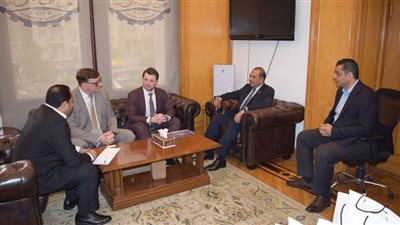 مباحثات مصرية روسية لزيادة التبادل التجاري والاستثماري بين البلدين