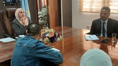 محافظة القاهرة تضع اللمسات النهائية لسيارات ترخيص المحلات العامة