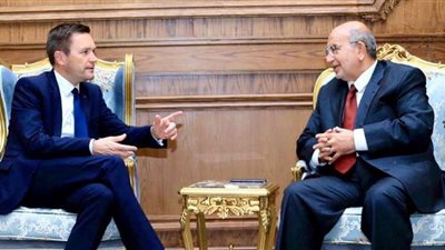 رئيس الاتحاد الدولي للدراجات يعلن إسناد تنظيم بطولة العالم العام القادم لمصر