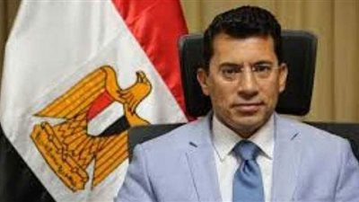 وزير الرياضة يهنئ جياني إنفانتينو لفوزه بالتزكية بولاية جديدة لرئاسة الفيفا