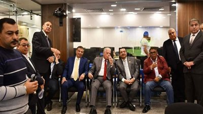 محافظ جنوب سيناء يشيد بخدمات الشبكة الوطنية للطوارئ والسلامة العامة