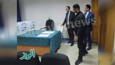 مستشارا النيابة الإدارية يتفقدان تجهيزات اللجان الانتخابية بـ 