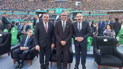 محافظ أسوان يوجه الشكر للرئيس السيسي لرعايته مبادرة «كتف في كتف»