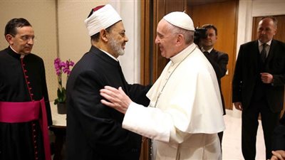 في ذكرى توليه الـ 13.. 43 جولة خارجية لشيخ الأزهر رسخت للحوار