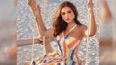 أنغام بهوت شورت مثير وإطلالة من ماركة عالمية تدعم التحرش بالأطفال| السعر صادم (شاهد)