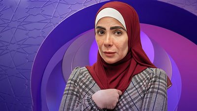 مني زكي تبحث عن نجلها وتعمل ريس مركب صيد فى رمضان