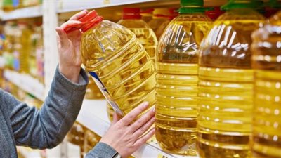 200 جنيه تراجعًا .. أسعار زيت الطعام اليوم الاثنين